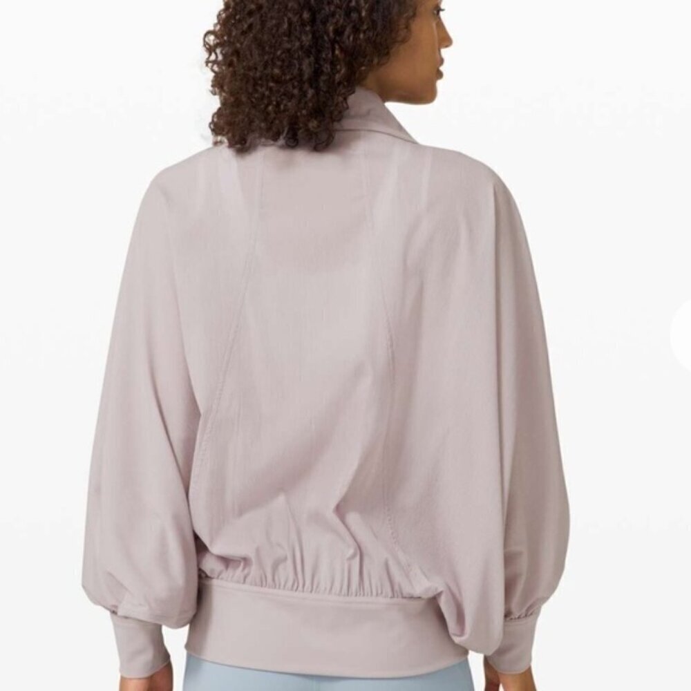 NWT ⭐️Lululemon New Rituals Jacket ⭐️ - Picture 3 of 10